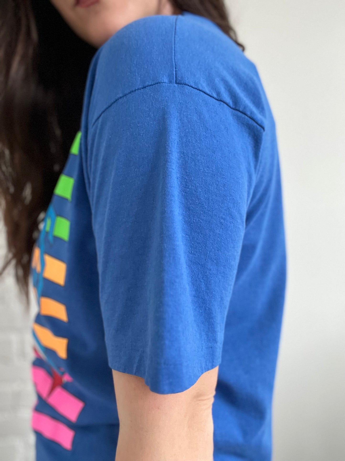 90s Neon Blue Jays T-shirt - M/L