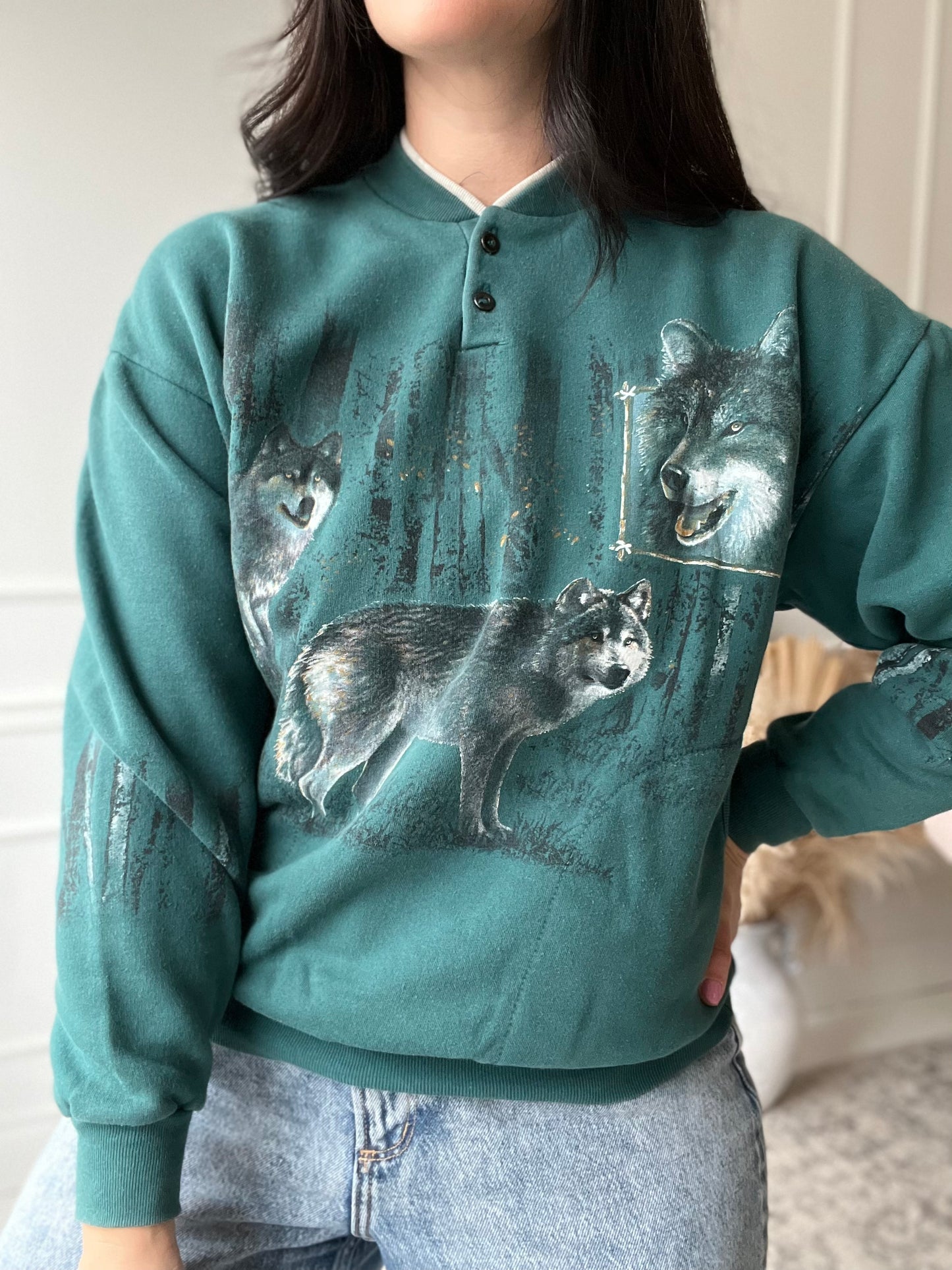 Wolf Portrait Pullover - Size M