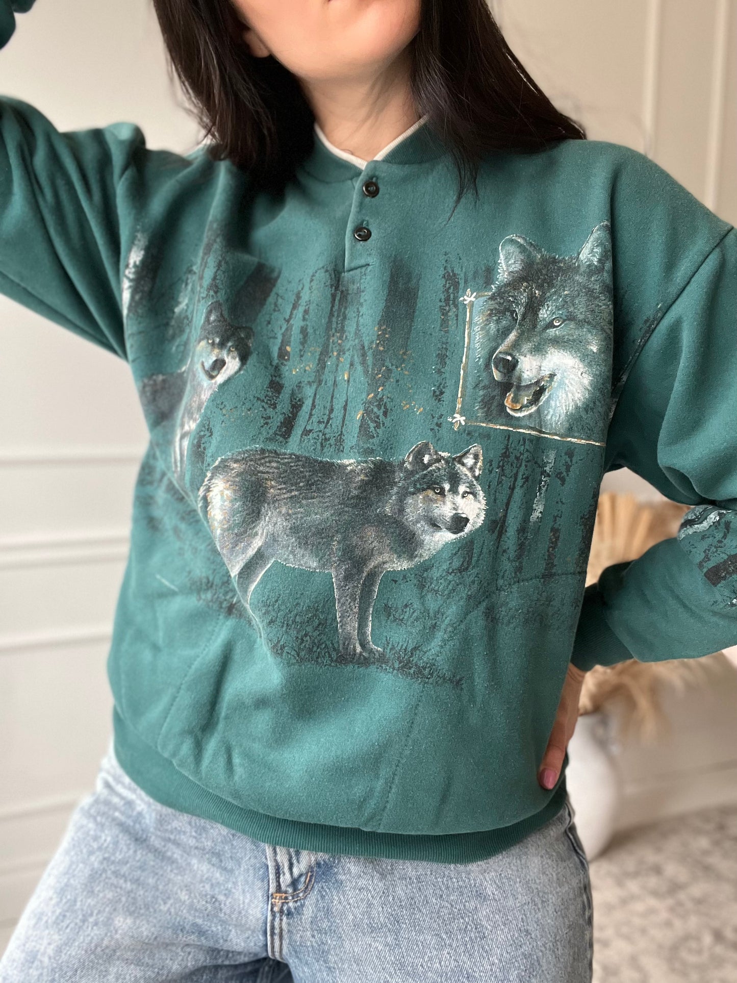 Wolf Portrait Pullover - Size M