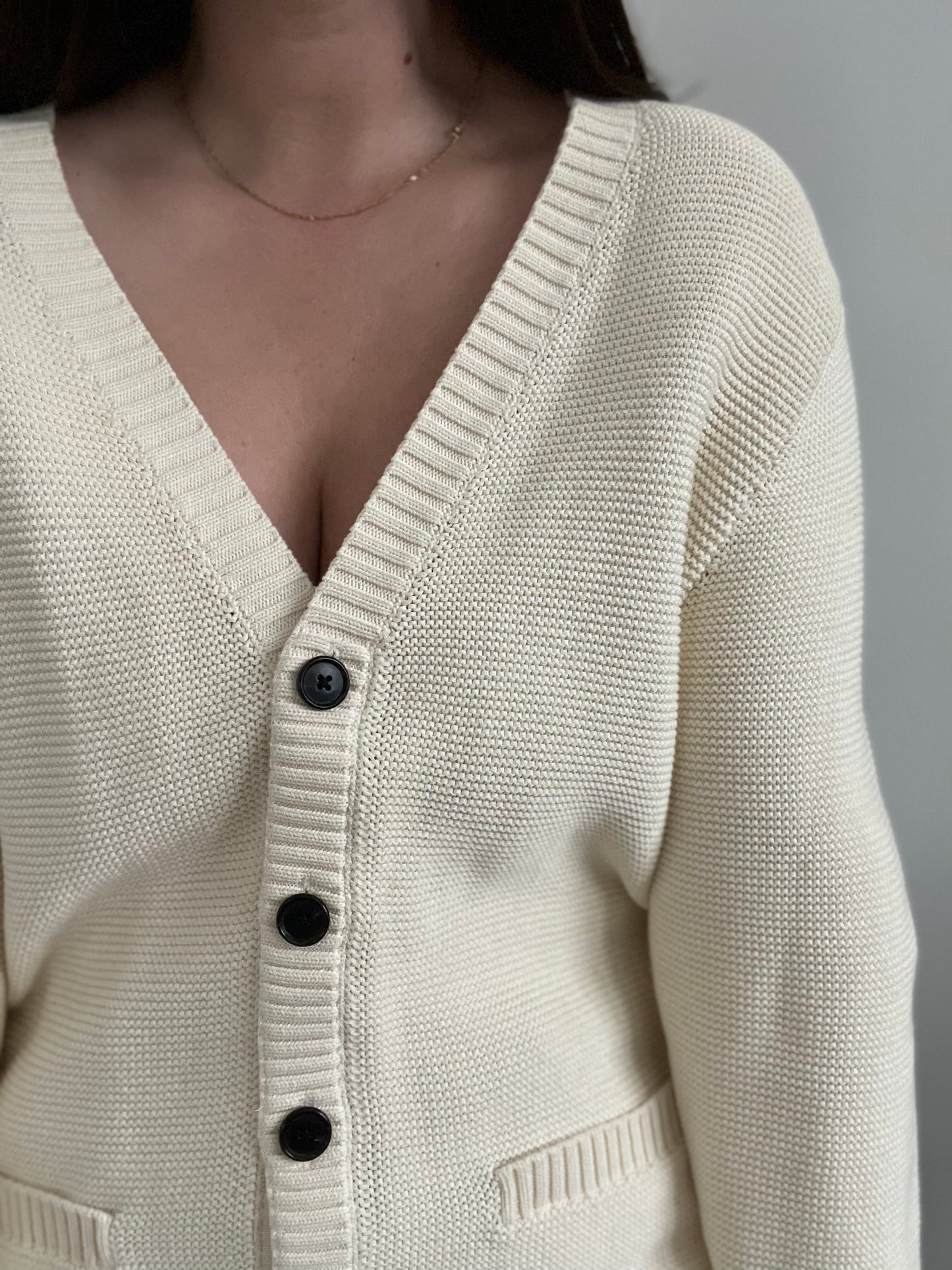 High Quality Cotton Knit Cardigan - L