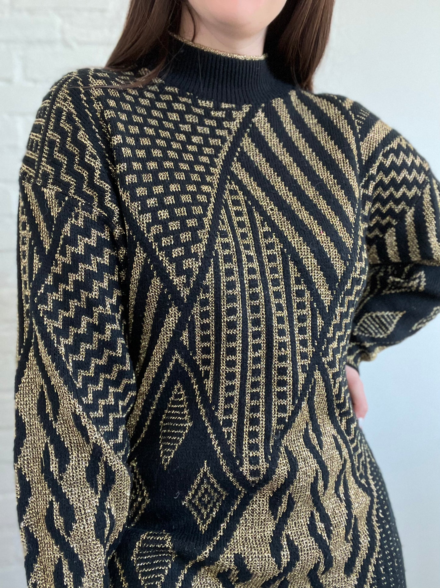 Black & Gold Metallic Knit Sweater - L