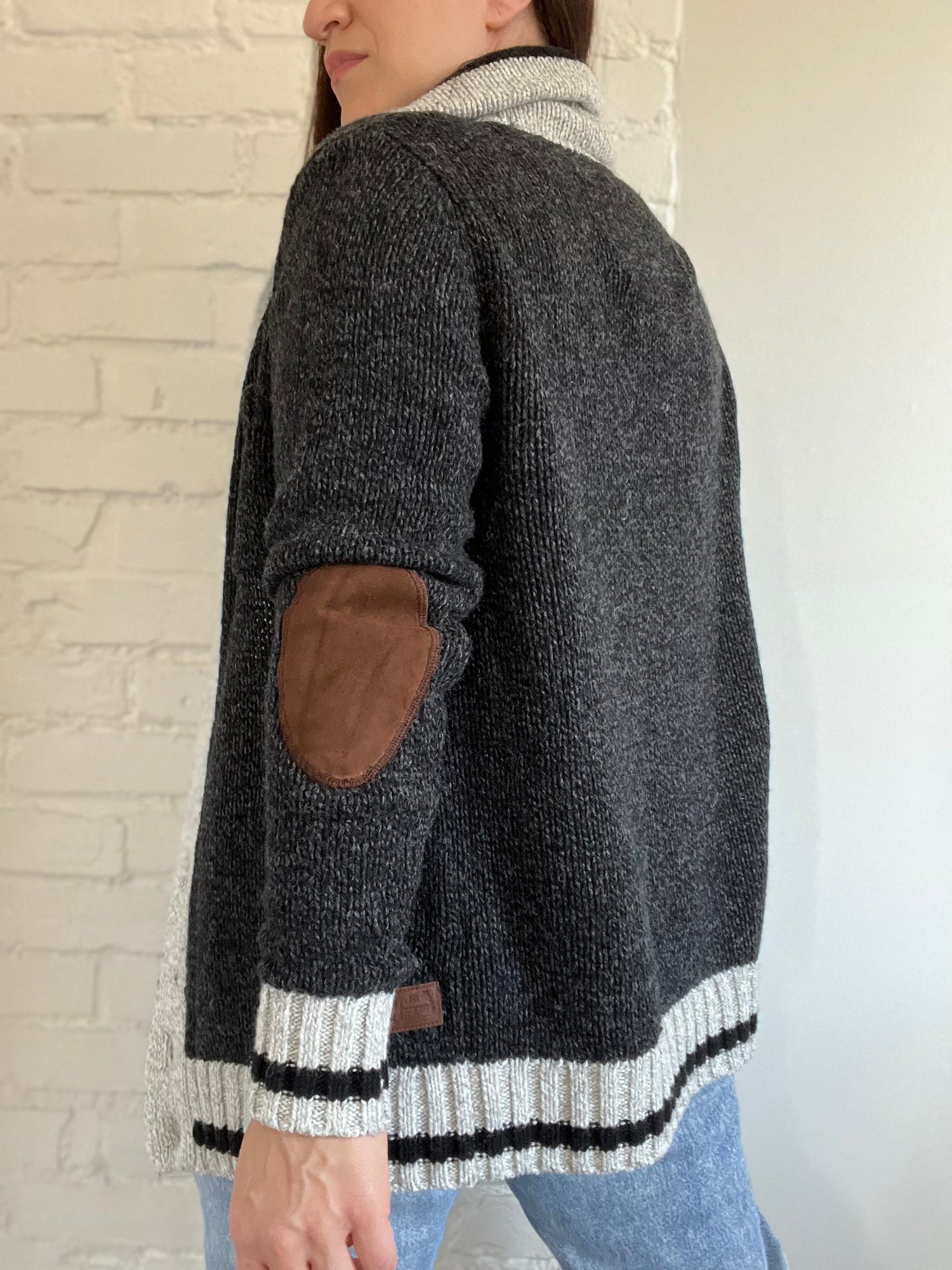 Roots cabin store shawl cardigan