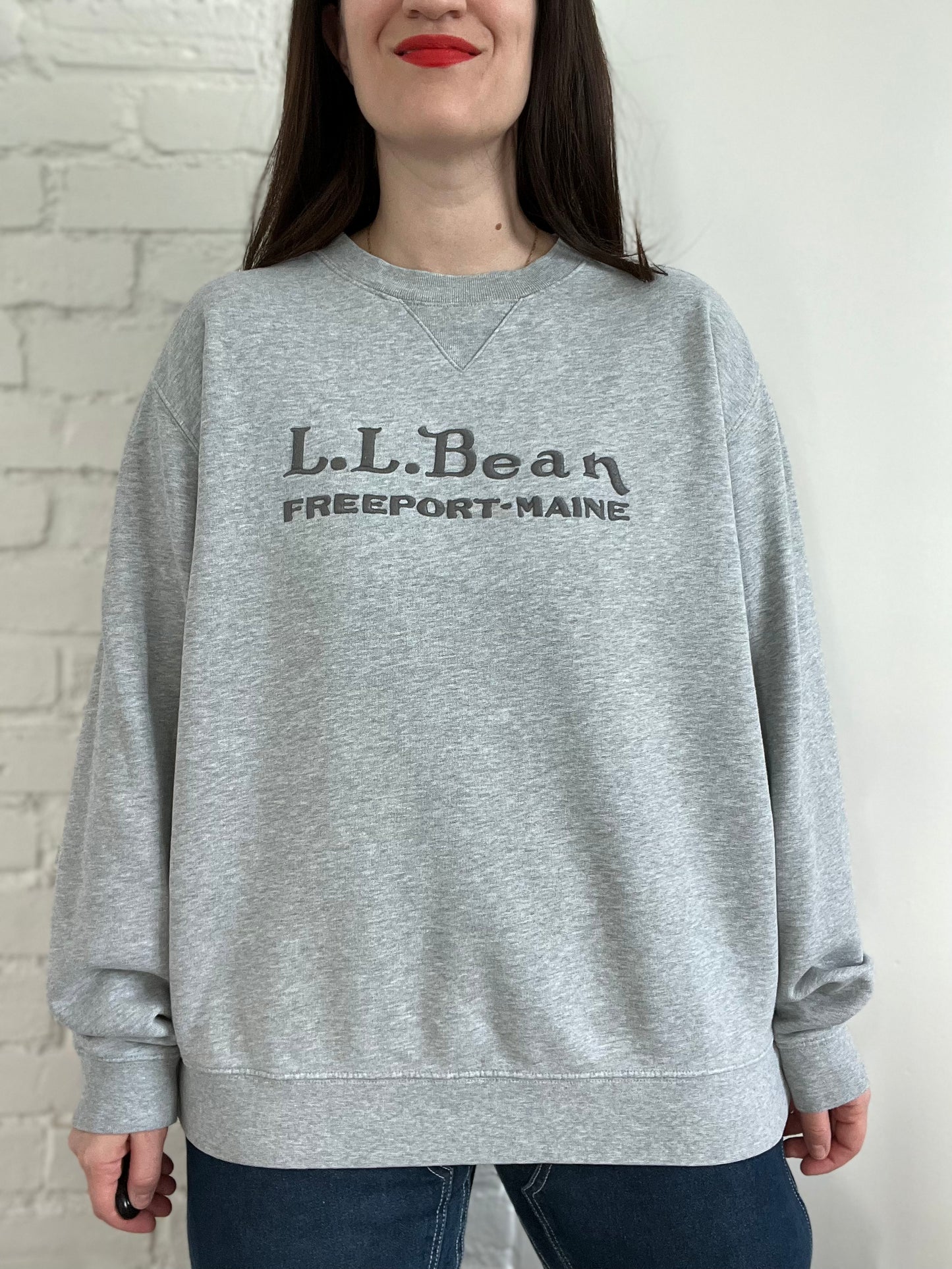 L.L. Bean Embroidered Crewneck - XL