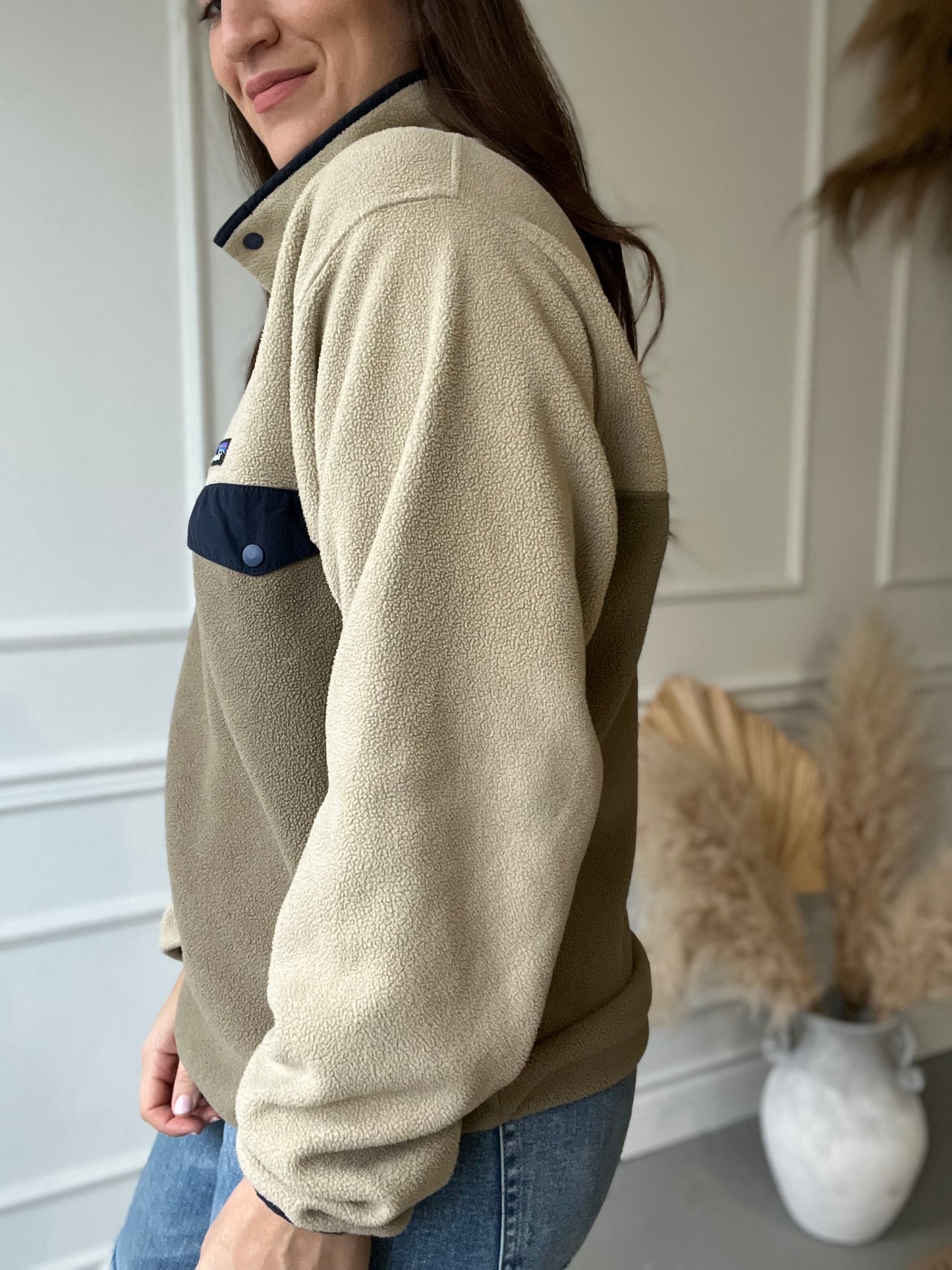 Neutral Patagonia Synchilla - L