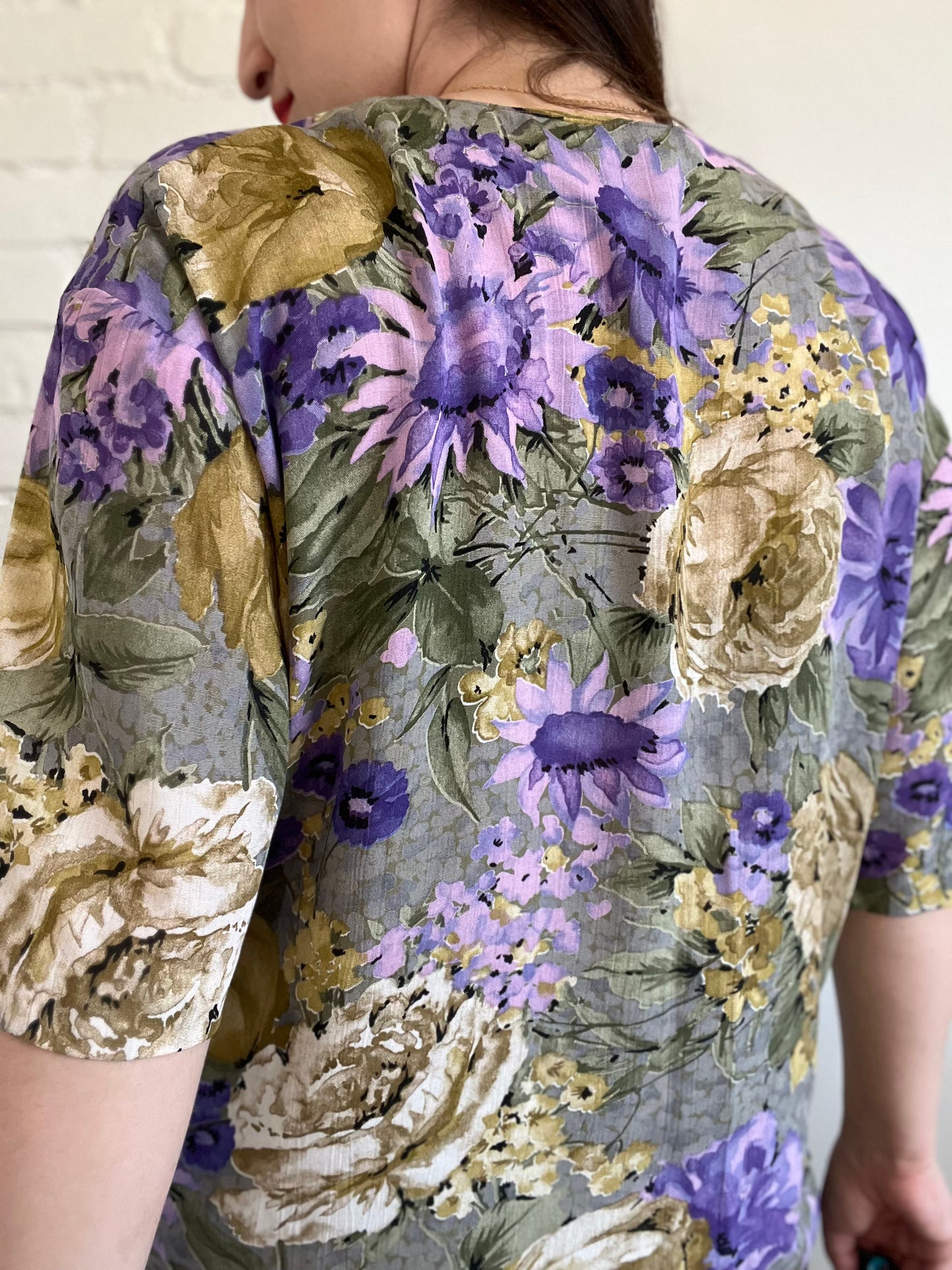 Queen Florals Button-Up Top - XL